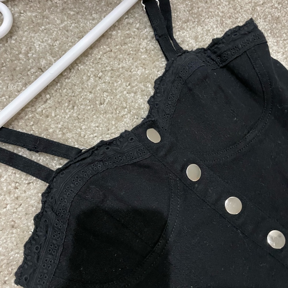 Black Cute Dress - Picture 2 of 3